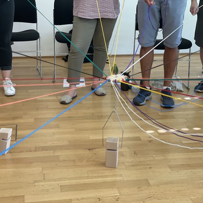 Plus ist mehr als lediglich ein Kurs über vier Jahre...